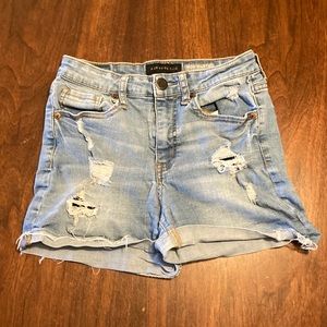 Women’s Aeropostale High Waisted Midi Light Jean Shorts Size 4